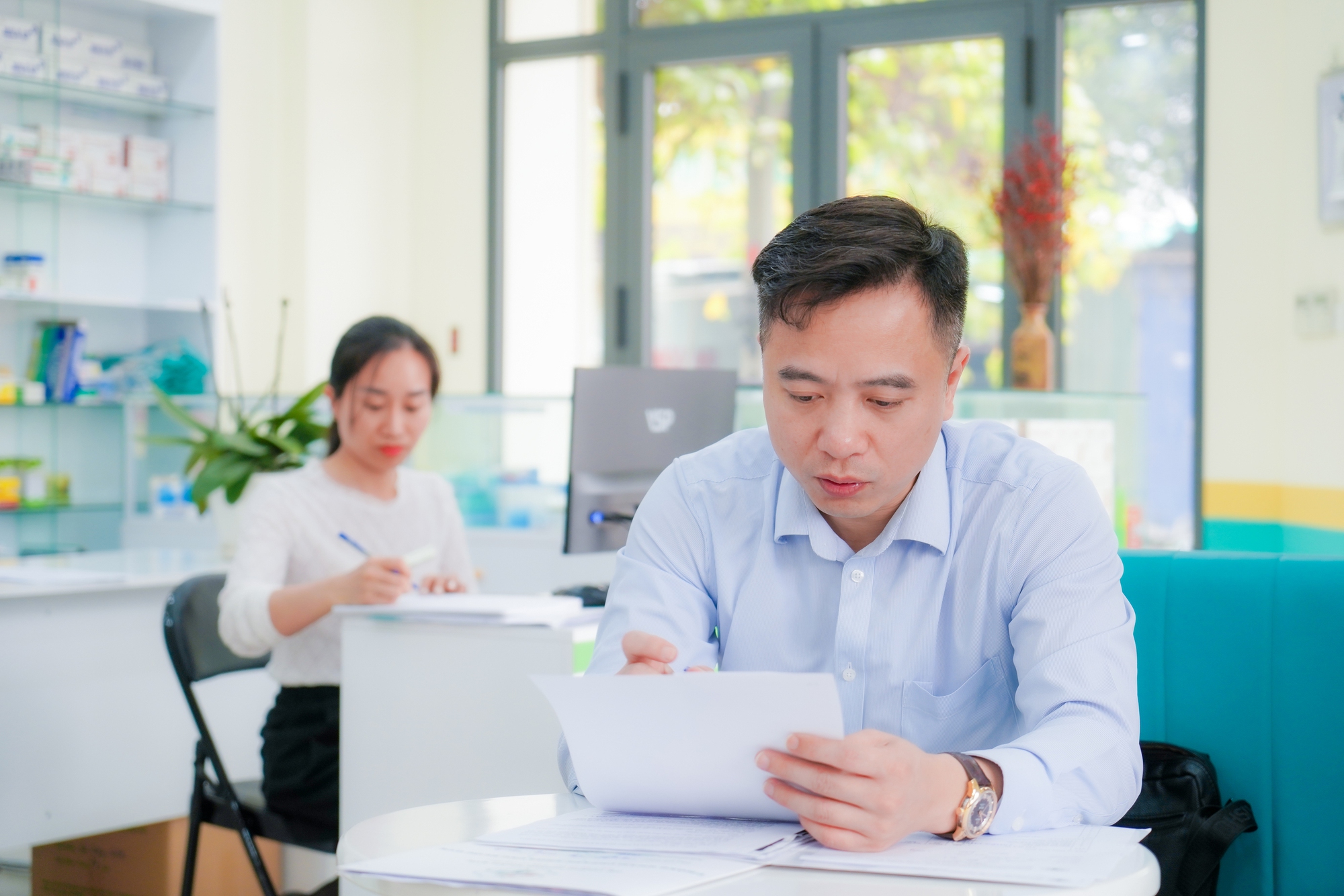 Đời thứ 11 Vĩnh Long Đường là BS Học viện Quân y chuyên ung bướu và phẫu thuật thẩm mỹ: "Mình không muốn chỉ dừng lại ở việc kế thừa!"- Ảnh 7. Đời thứ 11 Vĩnh Long Đường là BS Học viện Quân y chuyên ung bướu và phẫu thuật thẩm mỹ: "Mình không muốn chỉ dừng lại ở việc kế thừa!"- Ảnh 7.