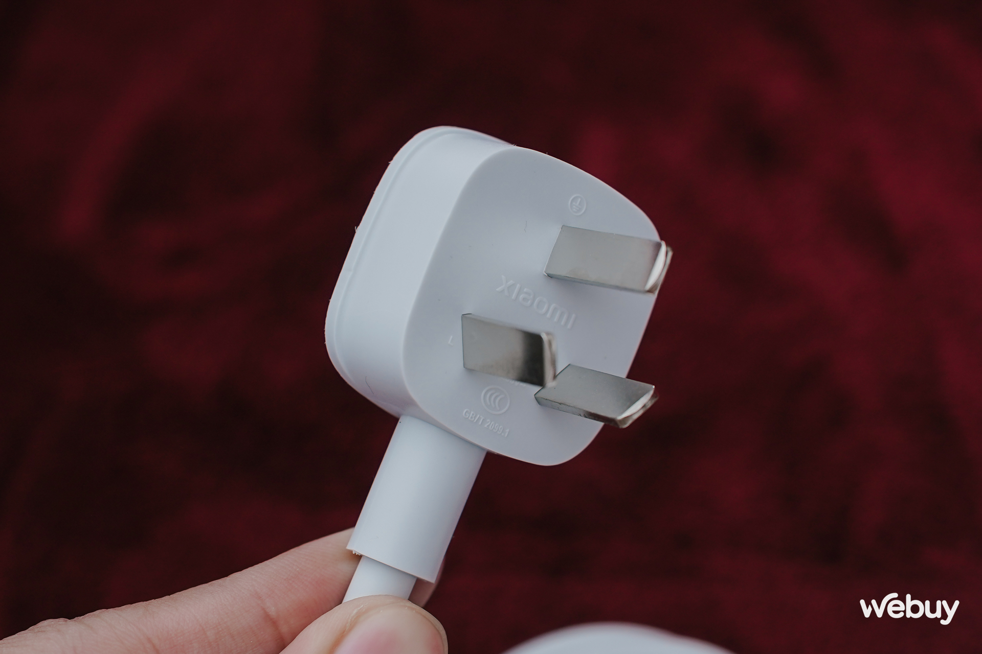 Dùng thử ổ cắm điện Xiaomi tích hợp USB-C 67W: Giá chỉ 350.000 đồng, gọn nhẹ, hỗ trợ đủ chuẩn sạc nhanh nhưng vẫn có một điểm cần lưu ý- Ảnh 3. Dùng thử ổ cắm điện Xiaomi tích hợp USB-C 67W: Giá chỉ 350.000 đồng, gọn nhẹ, hỗ trợ đủ chuẩn sạc nhanh nhưng vẫn có một điểm cần lưu ý- Ảnh 3.