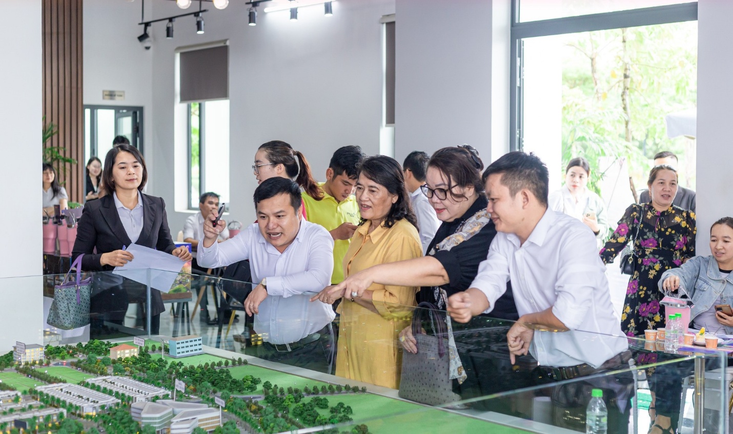 FIR công bố lợi nhuận đột biến, mạnh tay giảm một nửa hơn 200 tỷ dư nợ- Ảnh 2. FIR công bố lợi nhuận đột biến, mạnh tay giảm một nửa hơn 200 tỷ dư nợ- Ảnh 2.