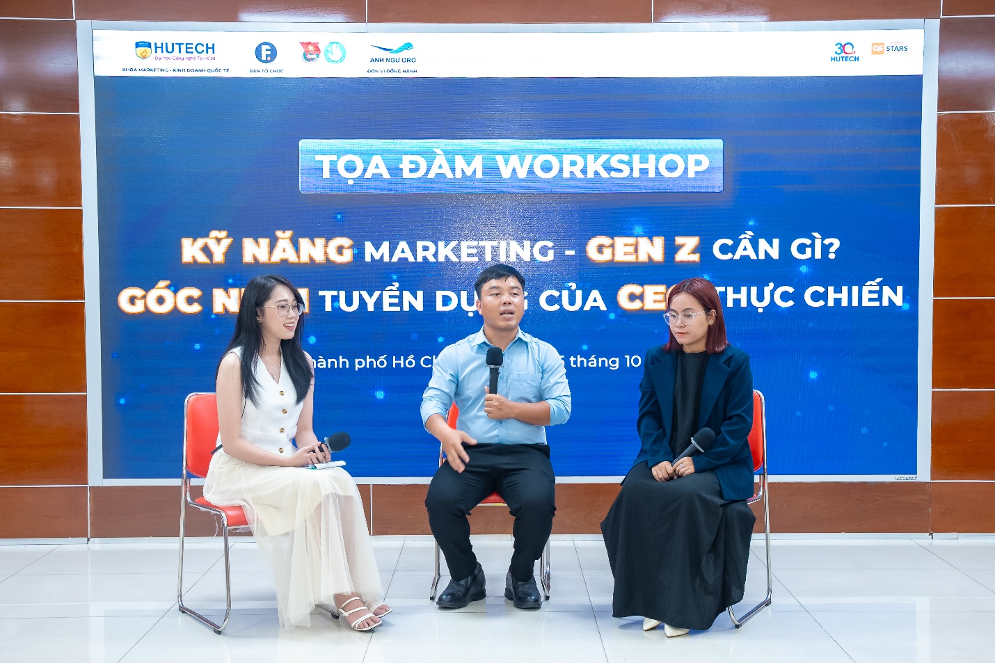 Môi trường học tập năng động của sinh viên Marketing HUTECH: Bệ phóng cho những nhà tiếp thị tương lai- Ảnh 2. Môi trường học tập năng động của sinh viên Marketing HUTECH: Bệ phóng cho những nhà tiếp thị tương lai- Ảnh 2.
