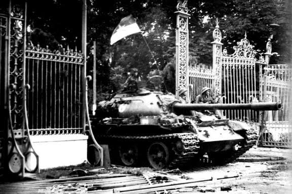 TP.Hồ Chí Minh 1975–2025: Nửa thế kỷ huy hoàng qua 50 sự kiện tiêu biểu- Ảnh 1.