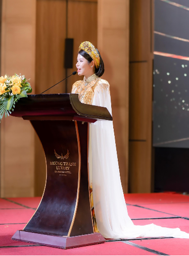 CEO Trần Thị Hương chính thức ra mắt thương hiệu Dr Eonchan7 tại Việt Nam- Ảnh 1.