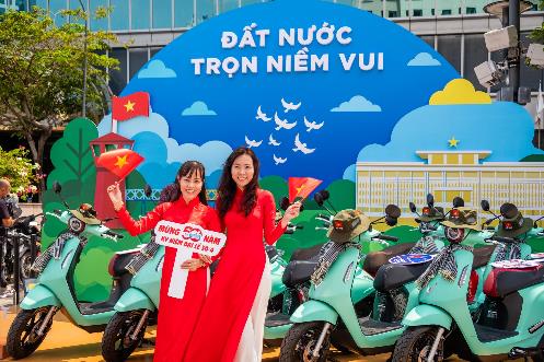 Triển lãm “50 Hành trình - Một Tương lai Xanh”: 50 xe máy điện VinFast độc bản kể về cội nguồn và hành trình vươn mình của Việt Nam- Ảnh 11. Triển lãm “50 Hành trình - Một Tương lai Xanh”: 50 xe máy điện VinFast độc bản kể về cội nguồn và hành trình vươn mình của Việt Nam- Ảnh 11.