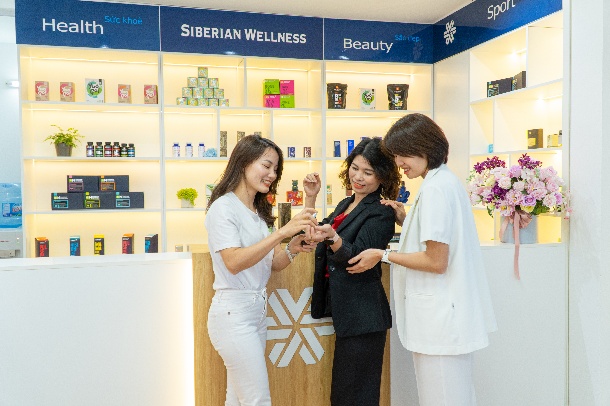 Siberian Health Quốc tế được vinh danh Top 30 Giải thưởng Rồng Vàng 2025- Ảnh 2. Siberian Health Quốc tế được vinh danh Top 30 Giải thưởng Rồng Vàng 2025- Ảnh 2.