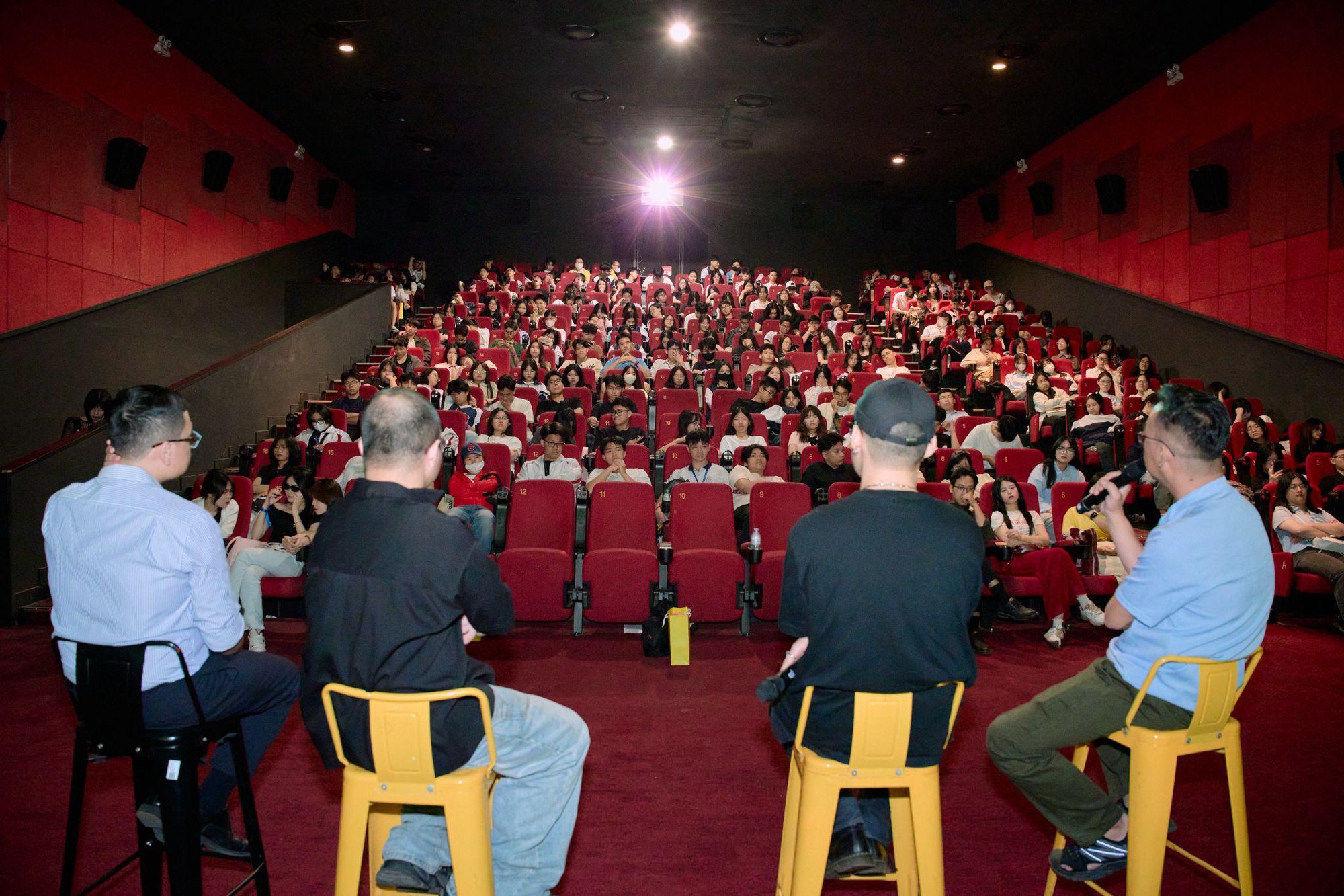 Cất cánh cùng ngành sáng tạo: Khám phá nghề kỹ xảo VFX và Game 3D cùng Arena Multimedia- Ảnh 3.