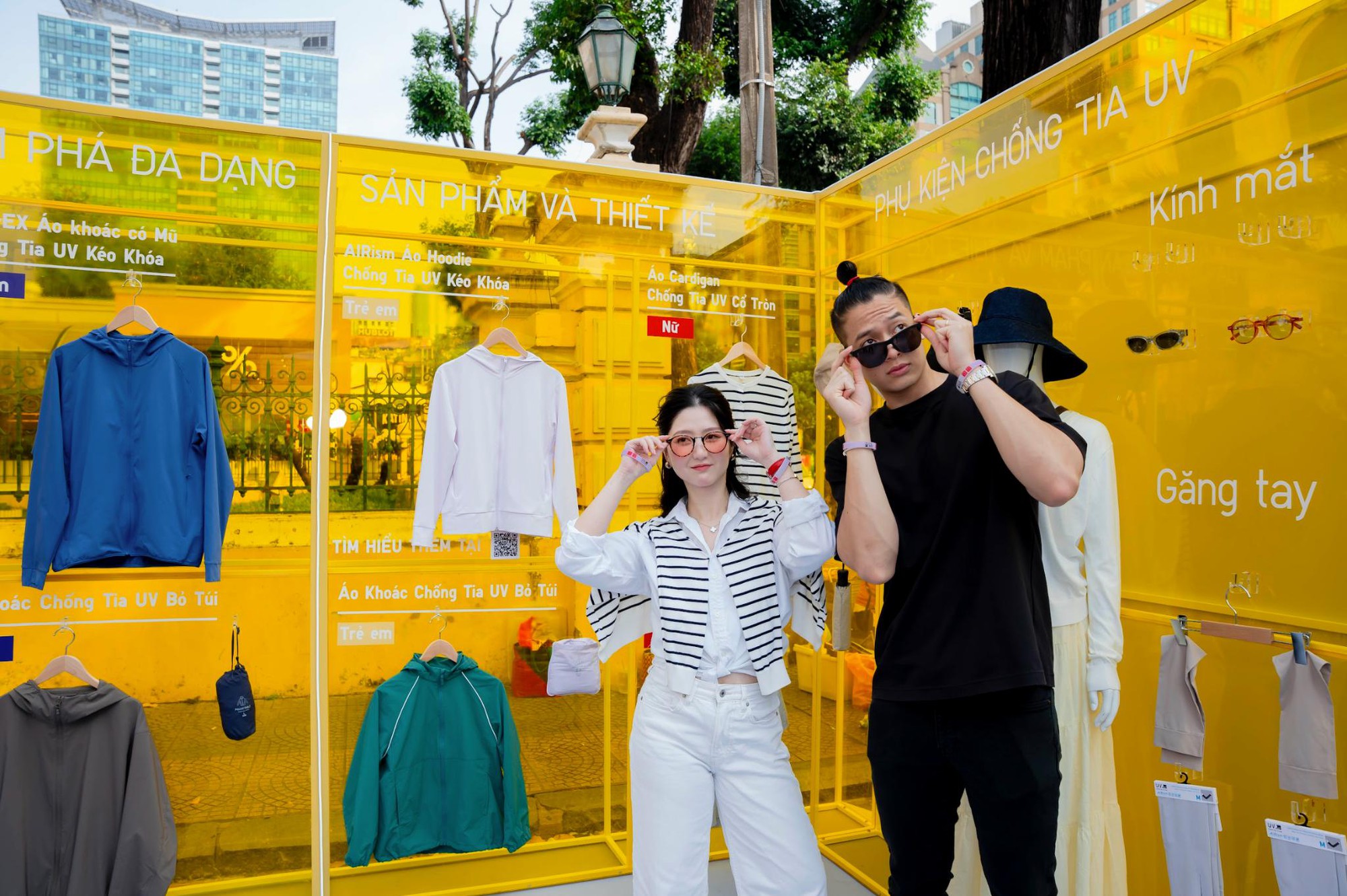 H’Hen Niê và loạt KOL đồng loạt gợi ý outfit này cho chuyến du lịch mùa hè- Ảnh 2. H’Hen Niê và loạt KOL đồng loạt gợi ý outfit này cho chuyến du lịch mùa hè- Ảnh 2.