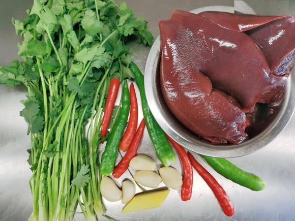 Cần tây đừng chỉ ép nước giảm cân, làm ngay món siêu ngon này để tăng cường sức khỏe "phòng the"- Ảnh 3.