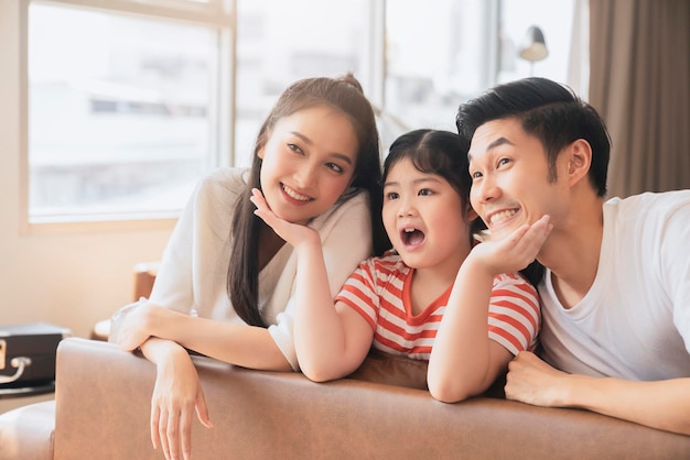 Trong vài năm tới, giữ cho gia đình yên ấm, hạnh phúc chính là cách đầu tư khôn ngoan nhất, giúp bạn kiếm được tiền: Vì sao lại như vậy?- Ảnh 1. Trong vài năm tới, giữ cho gia đình yên ấm, hạnh phúc chính là cách đầu tư khôn ngoan nhất, giúp bạn kiếm được tiền: Vì sao lại như vậy?- Ảnh 1.