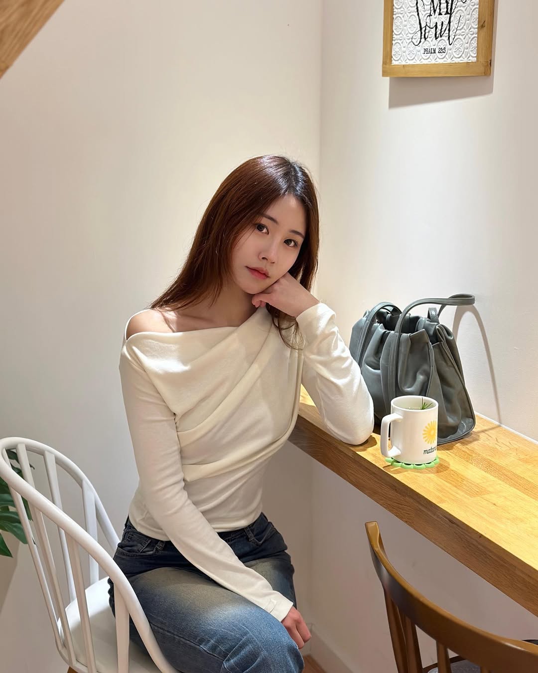 Làm thế nào để giảm nếp nhăn lão hóa da ở tuổi 40?- Ảnh 2. Làm thế nào để giảm nếp nhăn lão hóa da ở tuổi 40?- Ảnh 2.