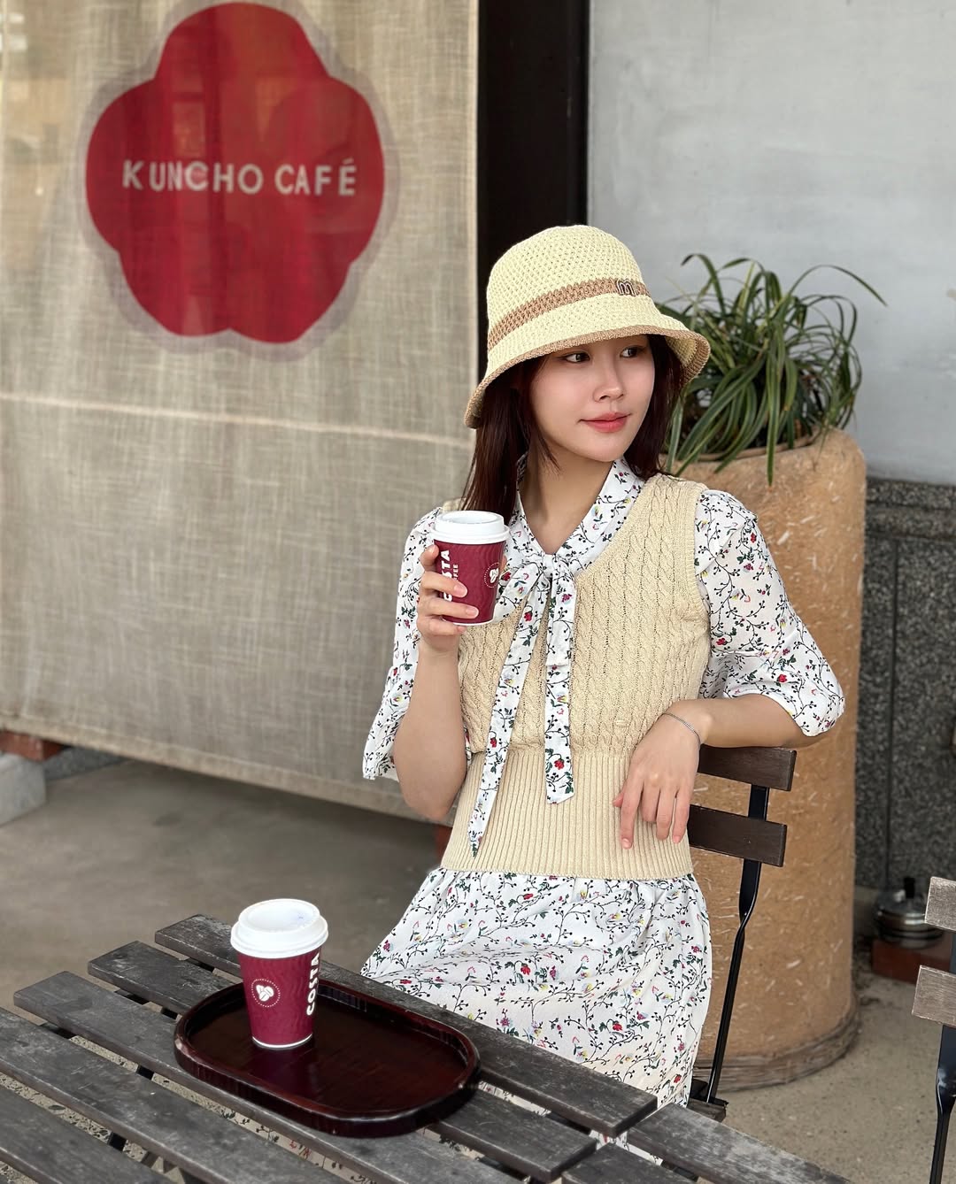 Làm thế nào để giảm nếp nhăn lão hóa da ở tuổi 40?- Ảnh 3. Làm thế nào để giảm nếp nhăn lão hóa da ở tuổi 40?- Ảnh 3.