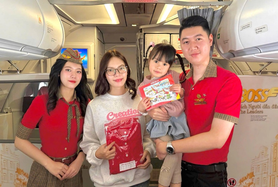 “Xé túi mù” trên mây cùng Vietjet, nhận ngay quà cực chất chỉ với một câu thần chú- Ảnh 1. “Xé túi mù” trên mây cùng Vietjet, nhận ngay quà cực chất chỉ với một câu thần chú- Ảnh 1.