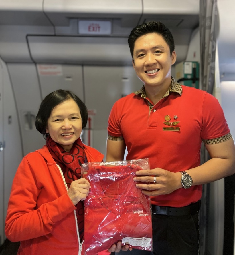 “Xé túi mù” trên mây cùng Vietjet, nhận ngay quà cực chất chỉ với một câu thần chú- Ảnh 4. “Xé túi mù” trên mây cùng Vietjet, nhận ngay quà cực chất chỉ với một câu thần chú- Ảnh 4.