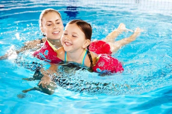 Tp.HCM tổ chức khóa học bơi miễn phí năm 2025 cho người dân, lan tỏa tinh thần rèn luyện sức khỏe- Ảnh 1. Tp.HCM tổ chức khóa học bơi miễn phí năm 2025 cho người dân, lan tỏa tinh thần rèn luyện sức khỏe- Ảnh 1.
