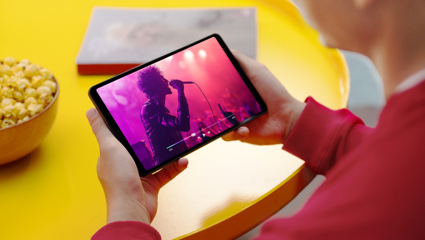Ra mắt Lenovo Tab One mới: Sự kết hợp hoàn hảo giữa thiết kế tinh tế và khả năng di động vượt trội- Ảnh 1. Ra mắt Lenovo Tab One mới: Sự kết hợp hoàn hảo giữa thiết kế tinh tế và khả năng di động vượt trội- Ảnh 1.