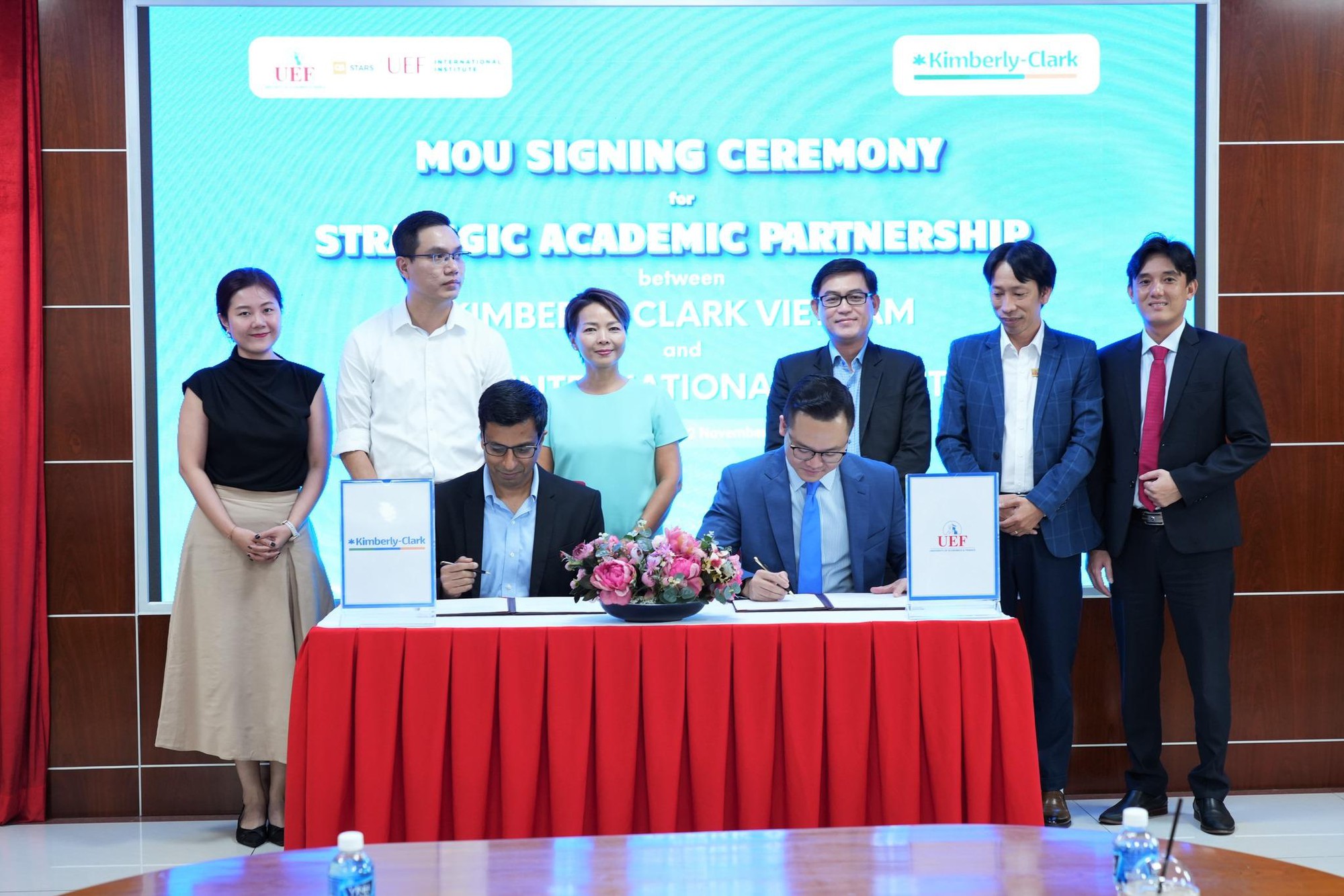 Cơ hội nghề nghiệp toàn cầu với mạng lưới doanh nghiệp của Gloucestershire Vietnam- Ảnh 1. Cơ hội nghề nghiệp toàn cầu với mạng lưới doanh nghiệp của Gloucestershire Vietnam- Ảnh 1.
