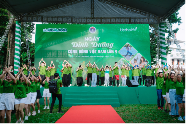 Herbalife Việt Nam tổ chức "Ngày Dinh dưỡng cộng đồng Việt Nam" lần 4 tại TP. Hồ Chí Minh- Ảnh 3. Herbalife Việt Nam tổ chức "Ngày Dinh dưỡng cộng đồng Việt Nam" lần 4 tại TP. Hồ Chí Minh- Ảnh 3.