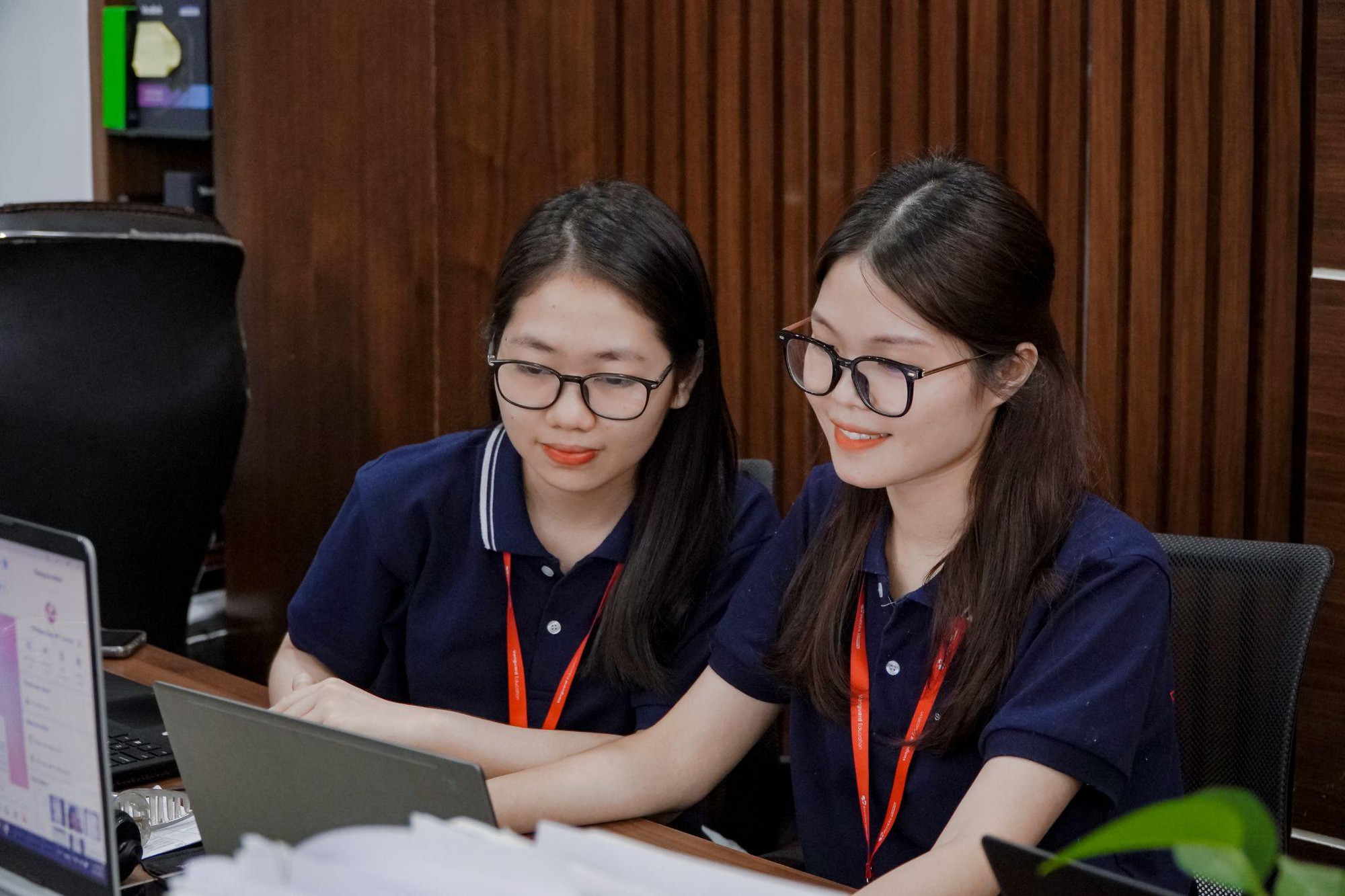 Thầy giáo tiếng Anh chia sẻ bí quyết chinh phục 8.0 IELTS tại SunUni Academy- Ảnh 2. Thầy giáo tiếng Anh chia sẻ bí quyết chinh phục 8.0 IELTS tại SunUni Academy- Ảnh 2.