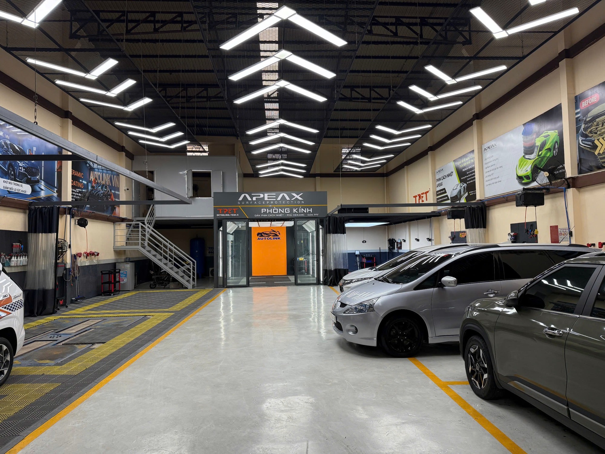 AUTOLINK VN – Địa chỉ chăm sóc xe hơi cao cấp giữa lòng Thành phố Hồ Chí Minh- Ảnh 3. AUTOLINK VN – Địa chỉ chăm sóc xe hơi cao cấp giữa lòng Thành phố Hồ Chí Minh- Ảnh 3.