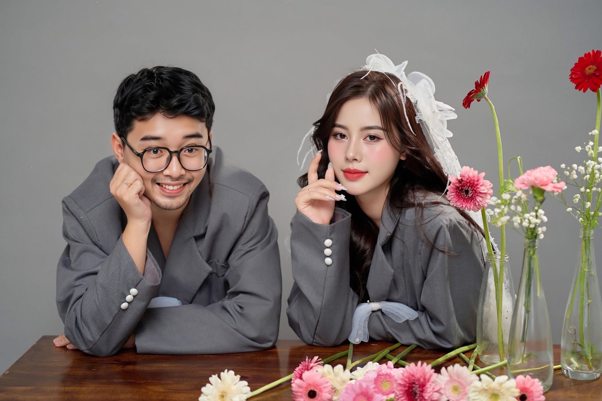 AI “chụp” ảnh cưới tuyệt đẹp trong nháy mắt: Nhiếp ảnh gia Việt nói “Trải nghiệm thật không đến từ những dòng prompt”- Ảnh 5. AI “chụp” ảnh cưới tuyệt đẹp trong nháy mắt: Nhiếp ảnh gia Việt nói “Trải nghiệm thật không đến từ những dòng prompt”- Ảnh 5.
