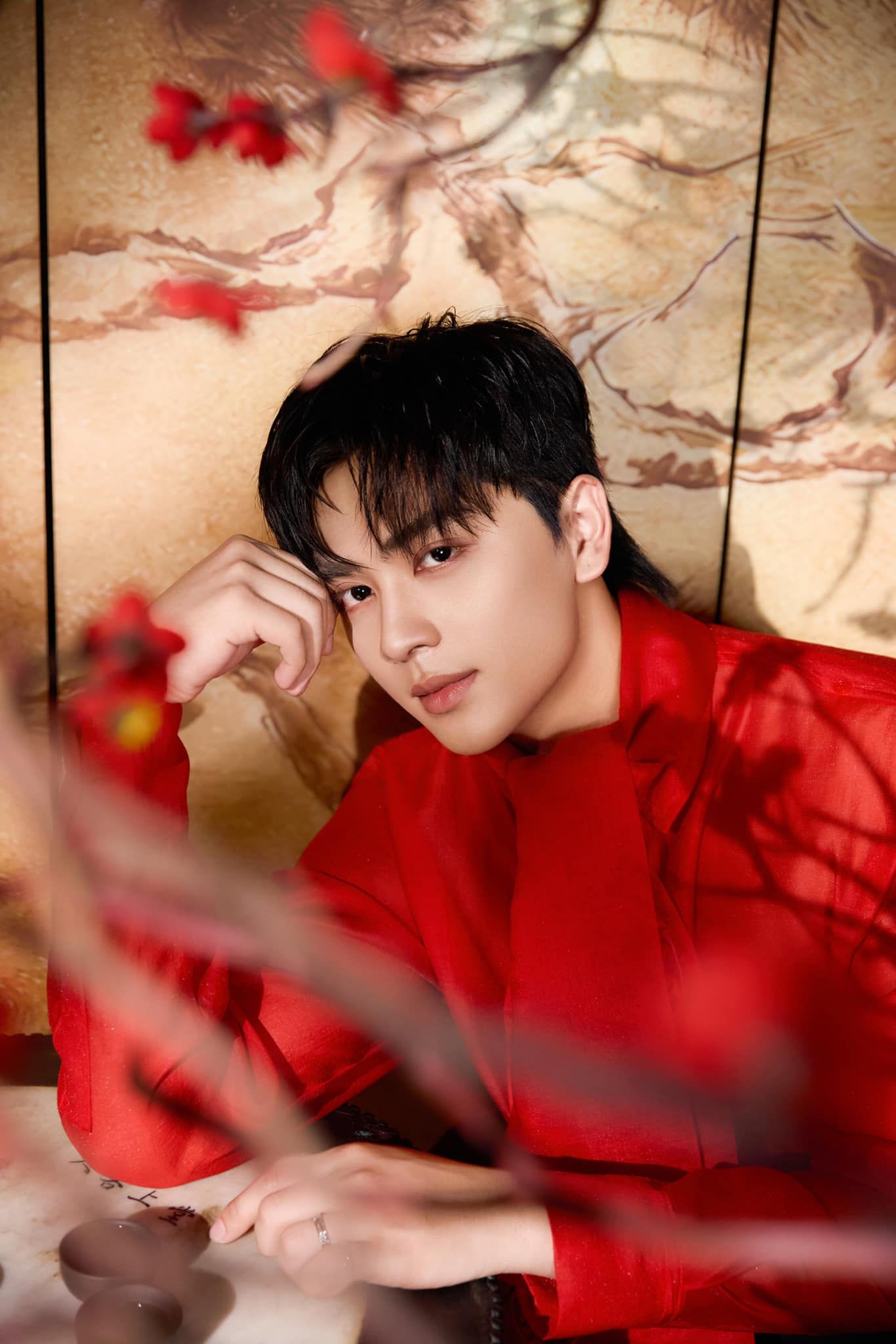 Nam vương Minh Ứng cuốn hút trong bộ ảnh lấy cảm hứng từ phim Victor Vũ- Ảnh 5. Nam vương Minh Ứng cuốn hút trong bộ ảnh lấy cảm hứng từ phim Victor Vũ- Ảnh 5.