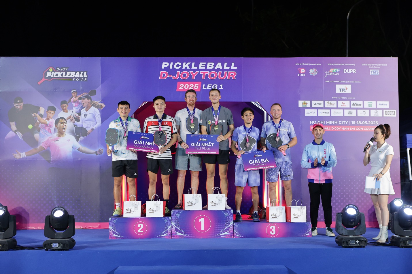 Giải Pickleball D-Joy Tour 2025 - Chặng 1 khởi động với kỷ lục mới- Ảnh 2. Giải Pickleball D-Joy Tour 2025 - Chặng 1 khởi động với kỷ lục mới- Ảnh 2.