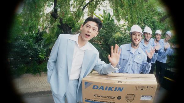 Isaac kết hợp Nhu Đặng, Mew Amazing trong MV "Mr. Lý Tưởng"- Ảnh 3. Isaac kết hợp Nhu Đặng, Mew Amazing trong nha cai hi88 "Mr. Lý Tưởng"- Ảnh 3.