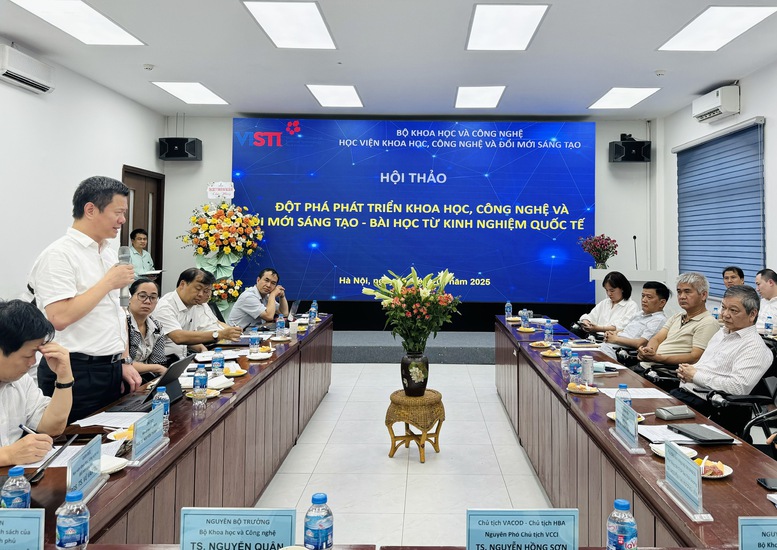 Triển khai Nghị quyết 57: Cần một cuộc 'chạy đua' thực sự để không lỡ nhịp bứt phá- Ảnh 2. Triển khai Nghị quyết 57: Cần một cuộc 'chạy đua' thực sự để không lỡ nhịp bứt phá- Ảnh 2.
