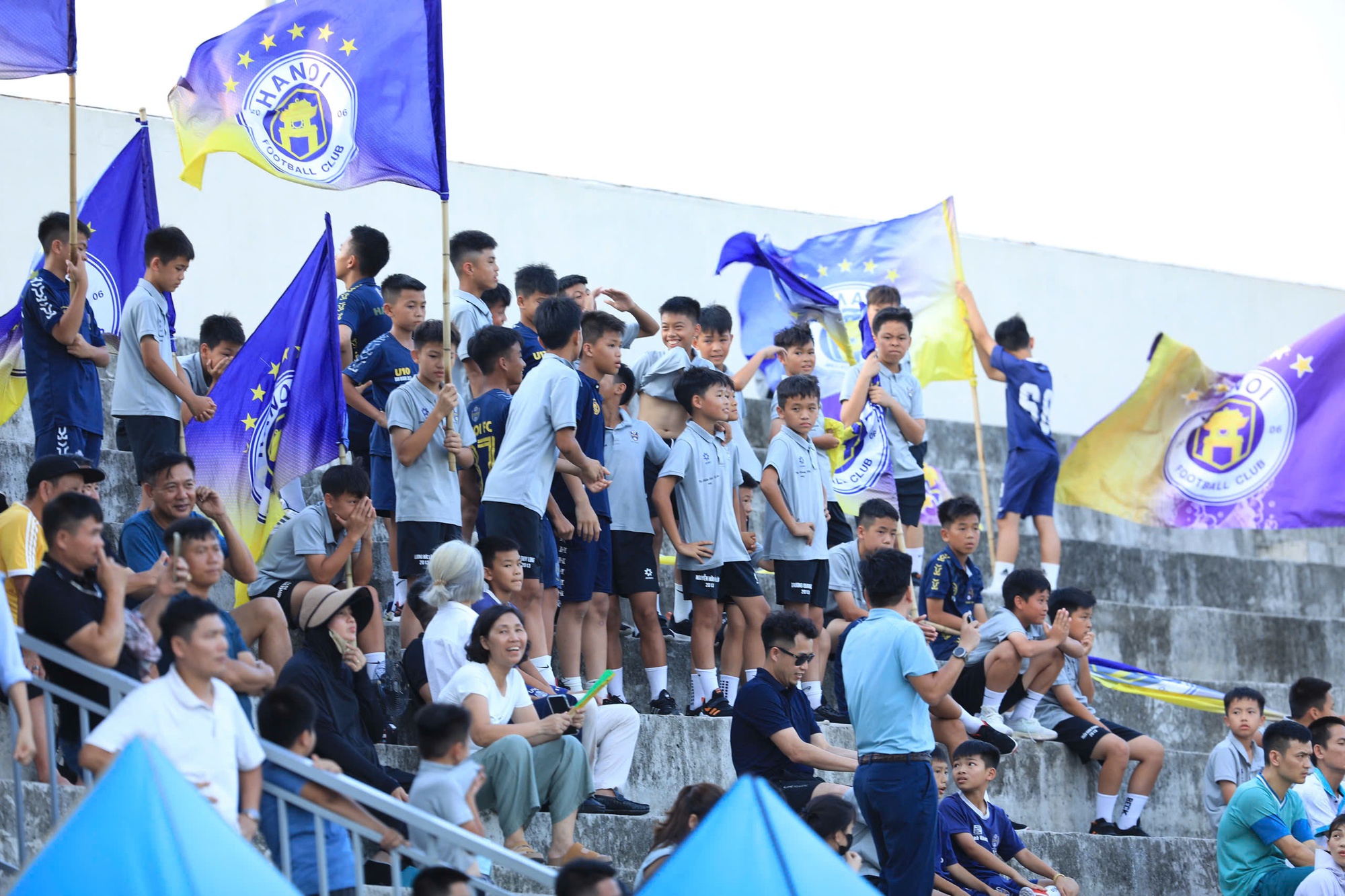 Giải U13 T&T Cup 2025 tổ chức cực chuyên nghiệp, ươm mầm tài năng bóng đá Việt- Ảnh 2. Giải U13 T&T Cup 2025 tổ chức cực chuyên nghiệp, ươm mầm tài năng bóng đá Việt- Ảnh 2.