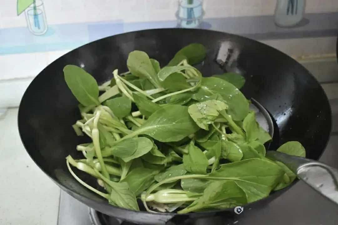 Gia đình tôi rất thích món canh này trong mùa hè: Nguyên liệu đơn giản mà nước dùng ngọt ngon, tươi mát và hấp dẫn- Ảnh 4. Gia đình tôi rất thích món canh này trong mùa hè: Nguyên liệu đơn giản mà nước dùng ngọt ngon, tươi mát và hấp dẫn- Ảnh 4.