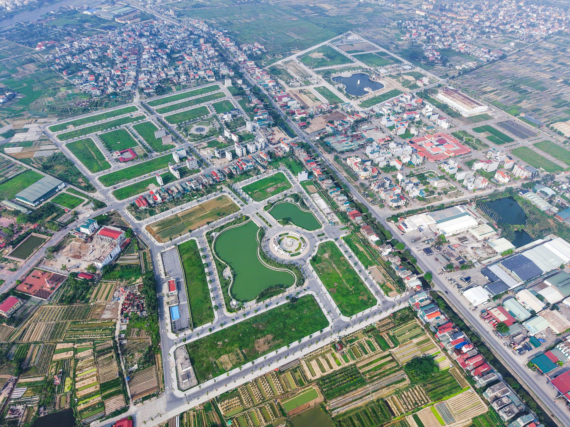 Bất động sản Hải Dương bứt phá: Cơ hội vàng từ hạ tầng liên vùng- Ảnh 1. Bất động sản Hải Dương bứt phá: Cơ hội vàng từ hạ tầng liên vùng- Ảnh 1.