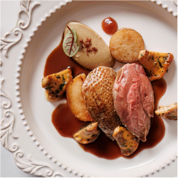 Gợi ý 10 nhà hàng fine dining tại Thành phố Hồ Chí Minh- Ảnh 3. Gợi ý 10 nhà hàng fine dining tại Thành phố Hồ Chí Minh- Ảnh 3.