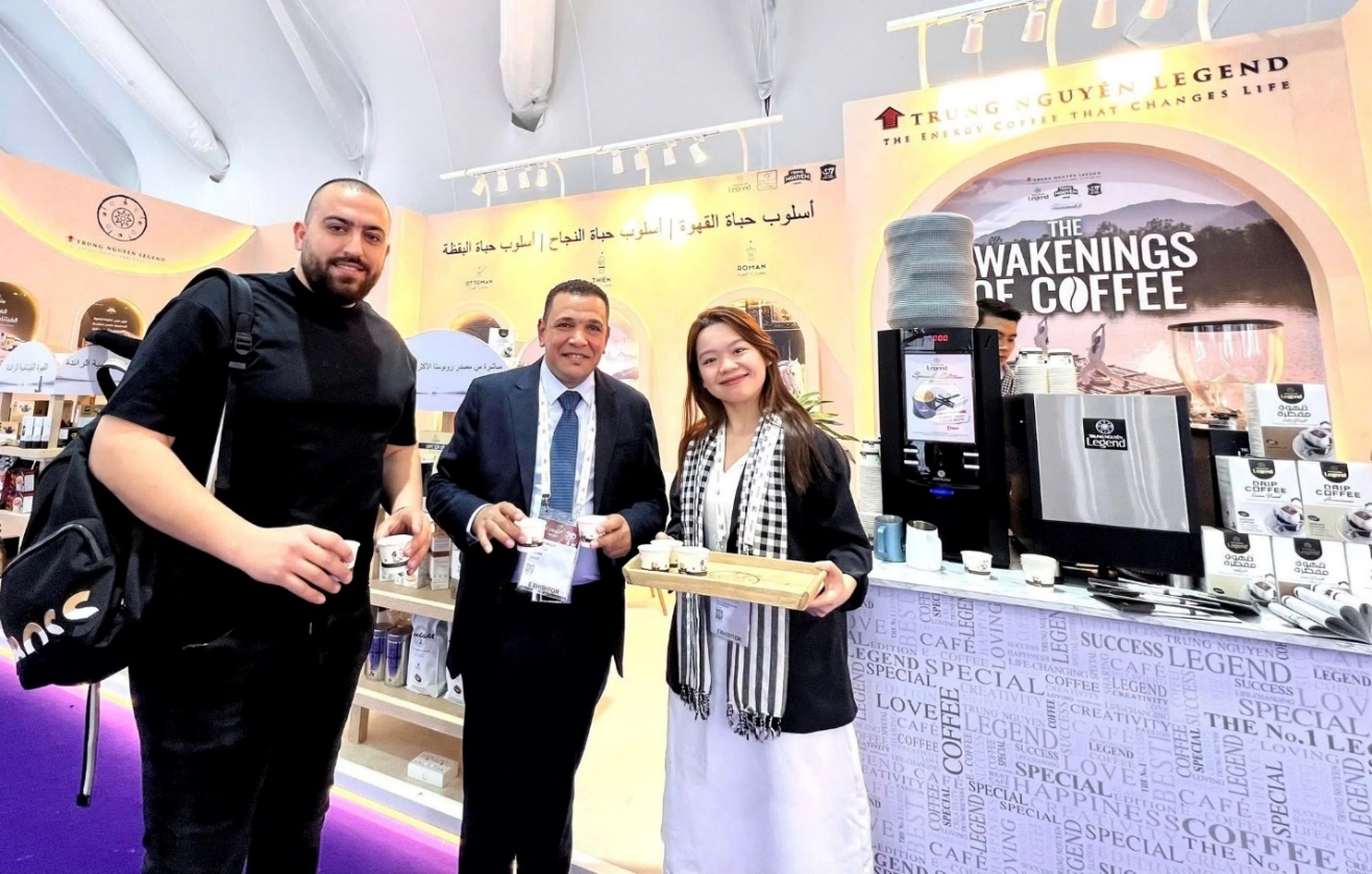 Trung Nguyên E-Coffee đạt giải thưởng Thương hiệu mạnh ASEAN- Ảnh 4. Trung Nguyên E-Coffee đạt giải thưởng Thương hiệu mạnh ASEAN- Ảnh 4.