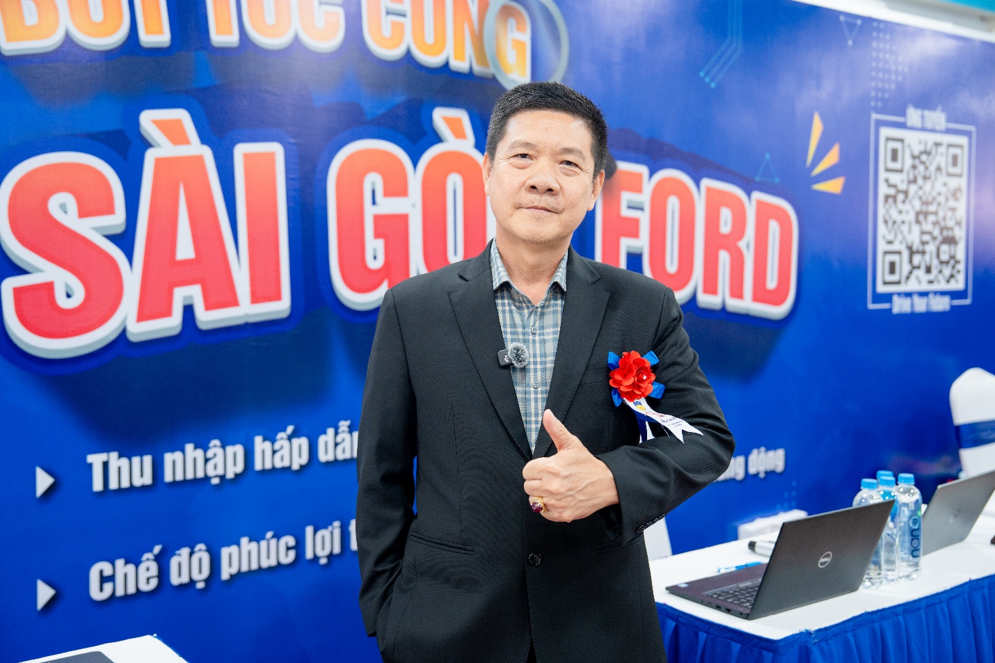 "Săn job" quốc tế, sinh viên HUTECH hội nhập thị trường lao động toàn cầu tại HUTECH International Job Fair 2025- Ảnh 6. "Săn job" quốc tế, sinh viên HUTECH hội nhập thị trường lao động toàn cầu tại HUTECH International Job Fair 2025- Ảnh 6.