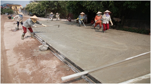Tuyến đường Trần Hưng Đạo, thành phố Ninh Bình.