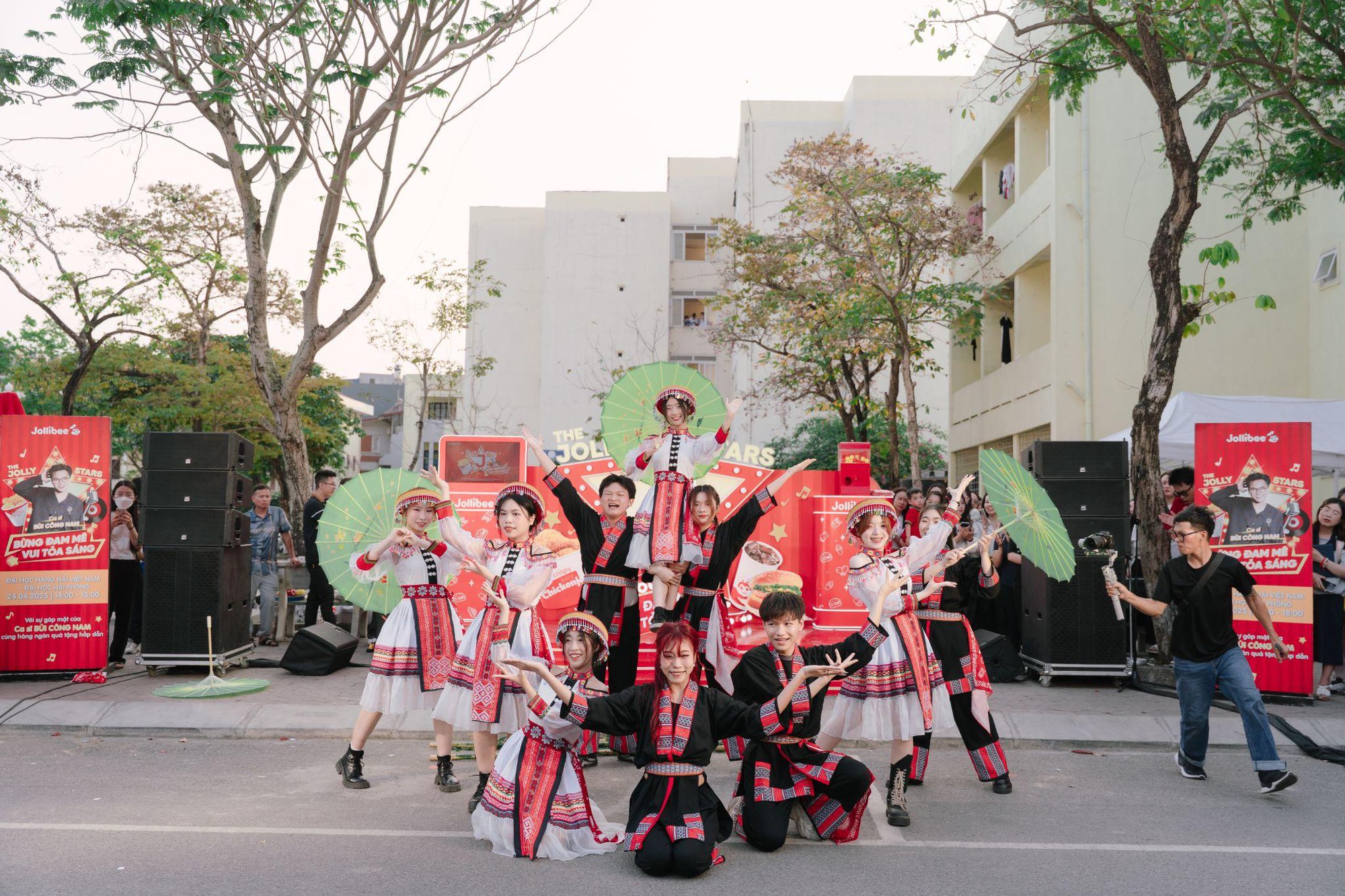 The Jolly Stars của Jollibee Việt Nam tạo sân chơi tài năng cho hàng trăm tại hi88 viên- Ảnh 3.
