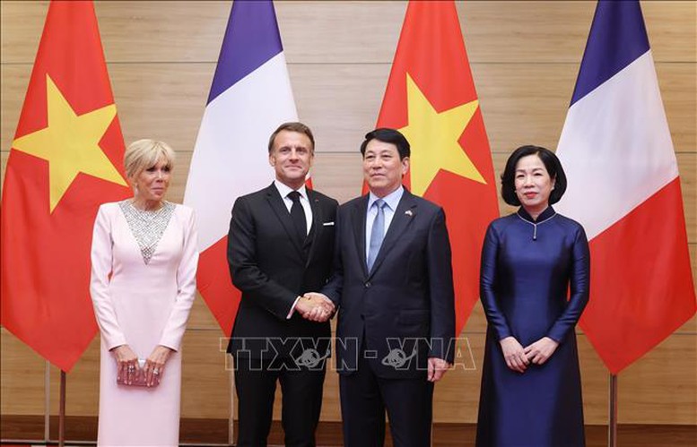 Chủ tịch nước Lương Cường chủ trì chiêu đãi cấp Nhà nước Tổng thống Pháp- Ảnh 1.