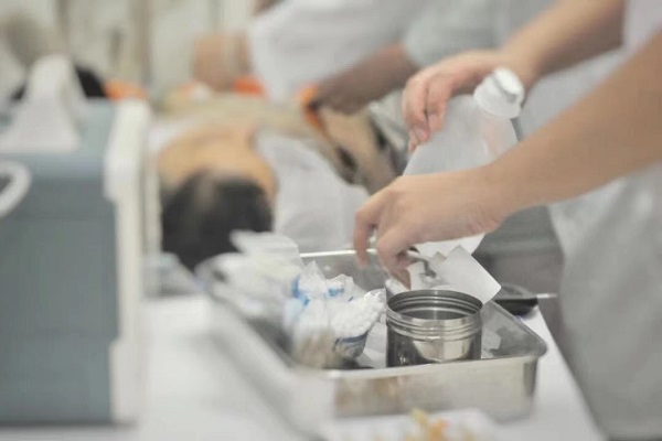 Sau cơn nhồi máu não, tôi sống trong "cái xác vô hồn" không cử động được, chỉ biết ú ớ, hối hận vì làm 3 việc này sau bữa tối- Ảnh 1. Sau cơn nhồi máu não, tôi sống trong "cái xác vô hồn" không cử động được, chỉ biết ú ớ, hối hận vì làm 3 việc này sau bữa tối- Ảnh 1.
