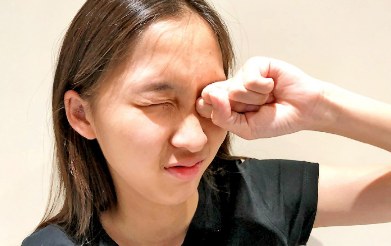 Tự kiểm tra mắt ngay! Nếu có một trong 4 đặc điểm này, chỉ sợ máu đã “ngập đường”- Ảnh 1. Tự kiểm tra mắt ngay! Nếu có một hi88.con 4 đặc điểm này, chỉ sợ máu đã “ngập đường”- Ảnh 1.