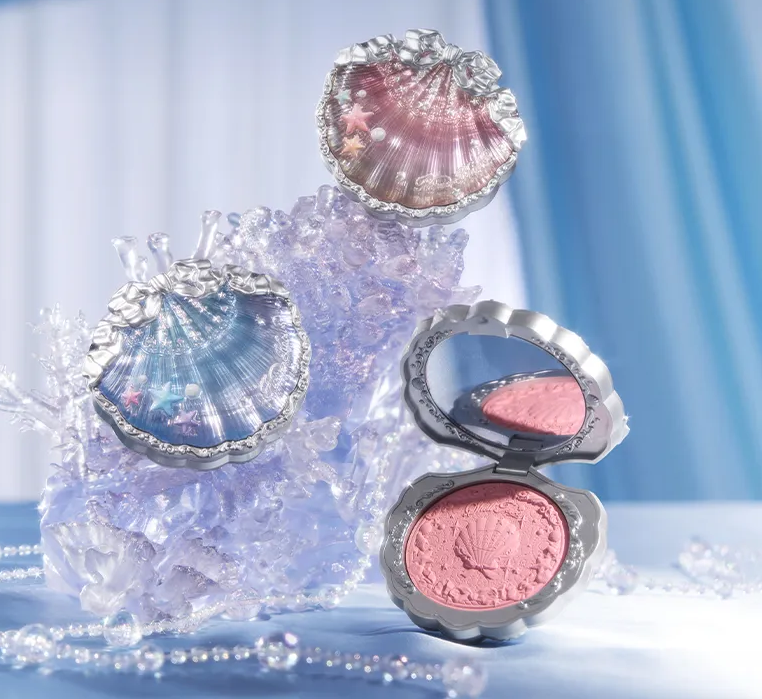 9 cô nàng chứng minh: Chị em chỉ cần biết makeup là nhan sắc thăng hạng như minh tinh truyền hình- Ảnh 11. 9 cô nàng chứng minh: Chị em chỉ cần biết hi88.com là nhan sắc thăng hạng như minh tinh truyền hình- Ảnh 11.