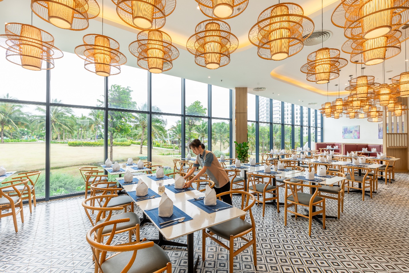 Empyrean Cam Ranh: Nơi sự kiện thăng hoa, kỳ nghỉ trọn vẹn - Ảnh 3. Empyrean Cam Ranh: Nơi sự kiện thăng hoa, kỳ nghỉ trọn vẹn - Ảnh 3.