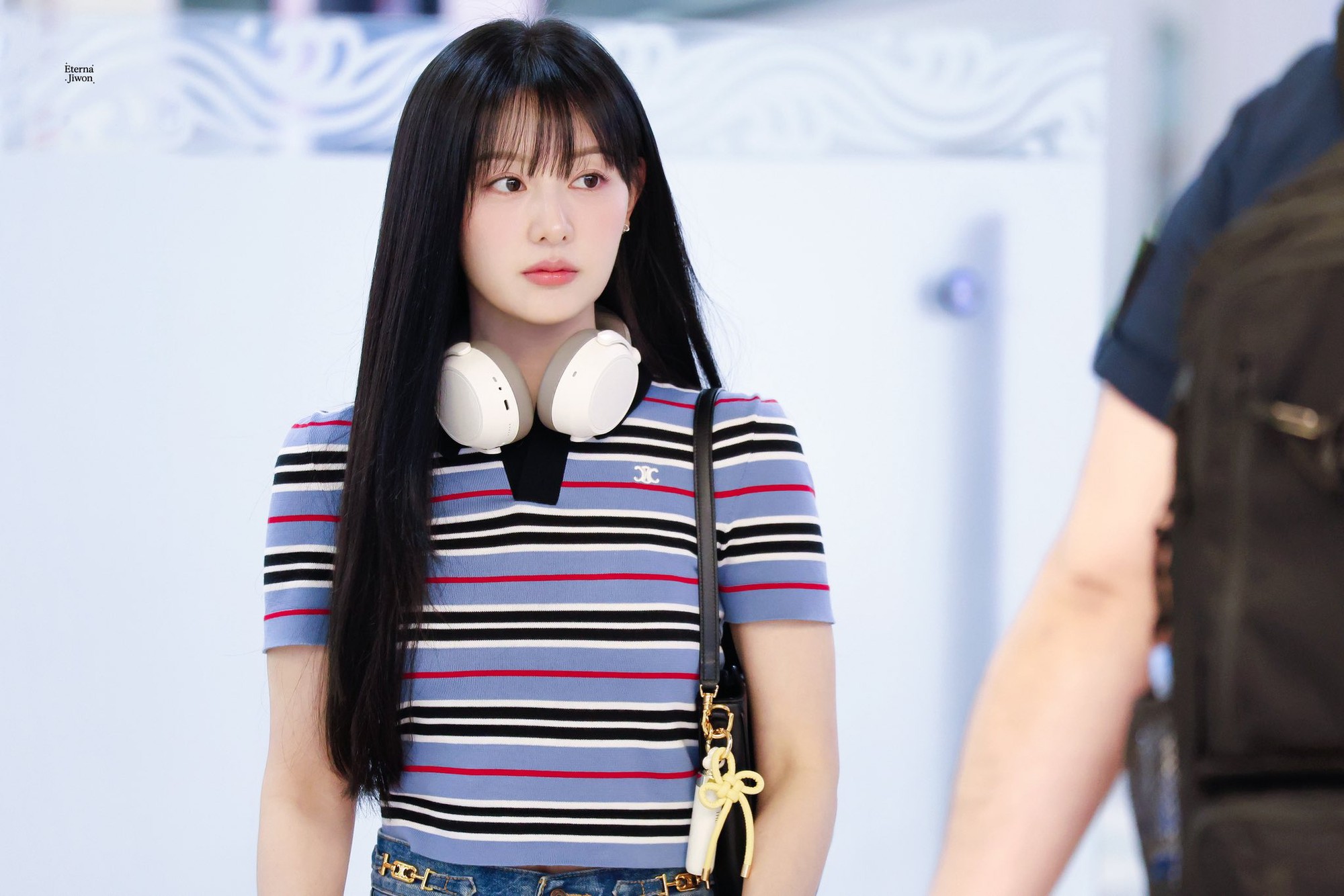 Kim Ji Won tái hiện tạo hình tiểu thư huyền thoại, sau 12 năm level sang chảnh còn đỉnh hơn- Ảnh 4.