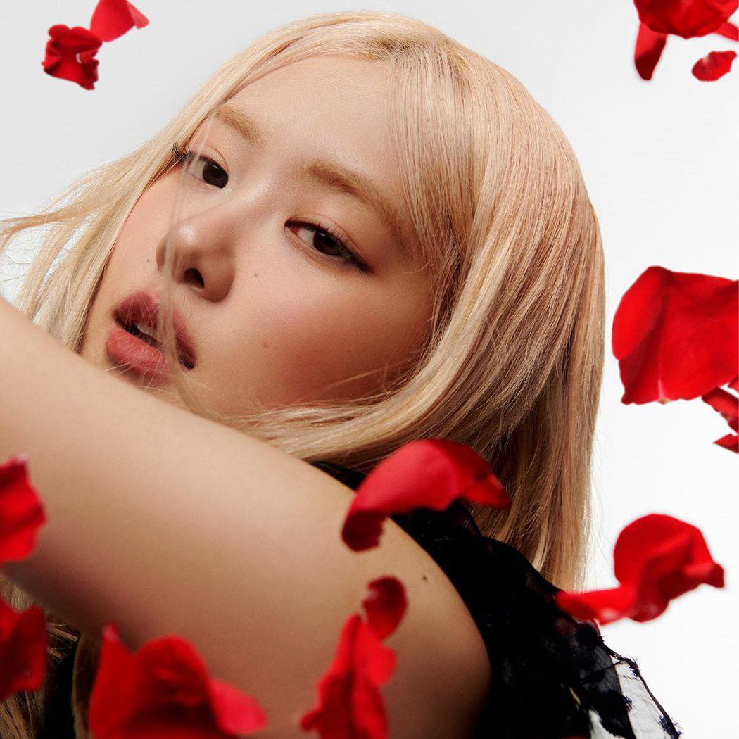 Rosé bắn ảnh "10 điểm không có nhưng", vẫn bị phàn nàn vì 1 chi tiết- Ảnh 10. Rosé bắn ảnh "10 điểm không có nhưng", vẫn bị phàn nàn vì 1 chi tiết- Ảnh 10.