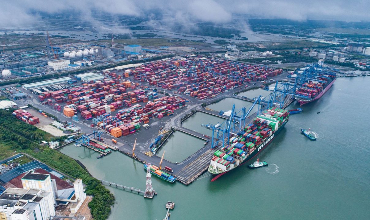 Sau sáp nhập, đây là địa phương có nhiều bến cảng biển nhất Việt Nam, chiếm gần 1/3 cả nước- Ảnh 1. Sau sáp nhập, đây là địa phương có nhiều bến cảng biển nhất Việt Nam, chiếm gần 1/3 cả nước- Ảnh 1.