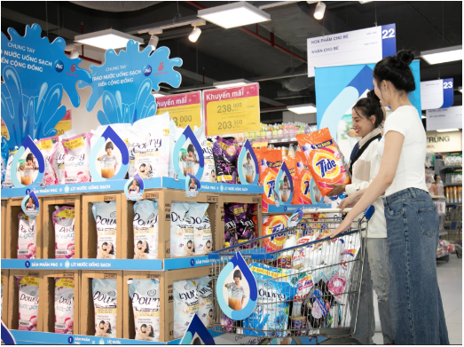 P&G Việt Nam tiếp tục hợp tác cùng Saigon Co.op trao 3 triệu lít nước sạch- Ảnh 2. P&G Việt Nam tiếp tục hợp tác cùng Saigon Co.op trao 3 triệu lít nước sạch- Ảnh 2.