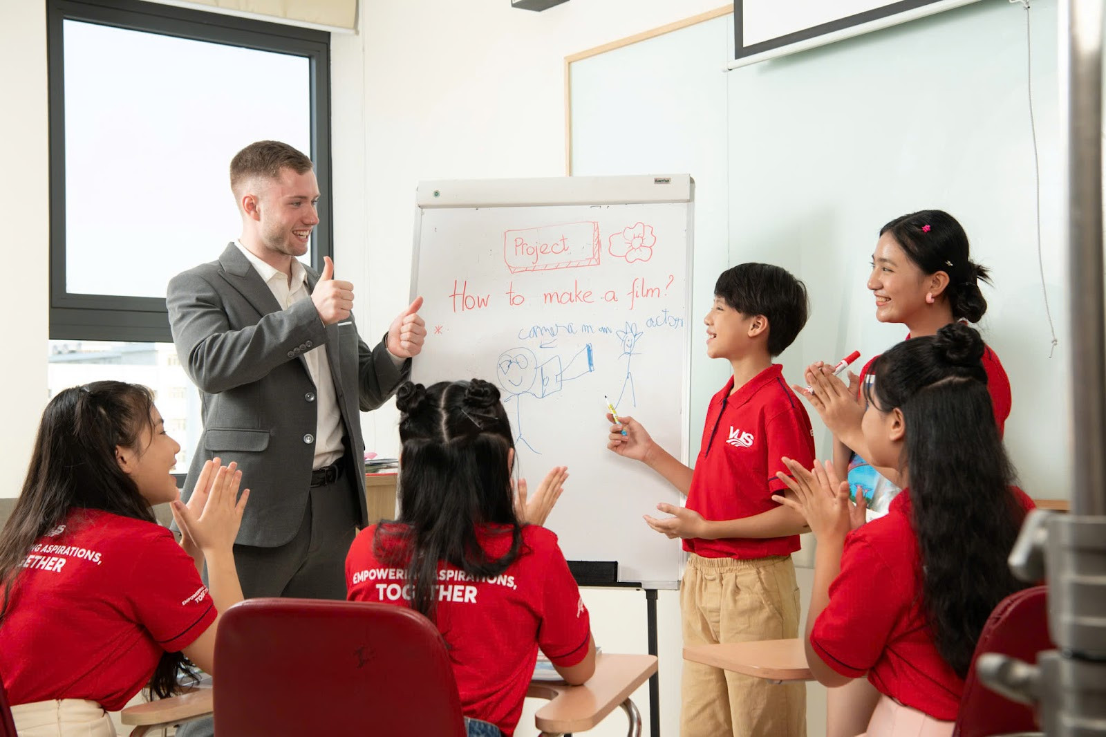 Học hè hay chơi hè? Phụ huynh thông thái chọn gì cho con?- Ảnh 4. Học hè hay chơi hè? Phụ huynh thông thái chọn gì cho con?- Ảnh 4.