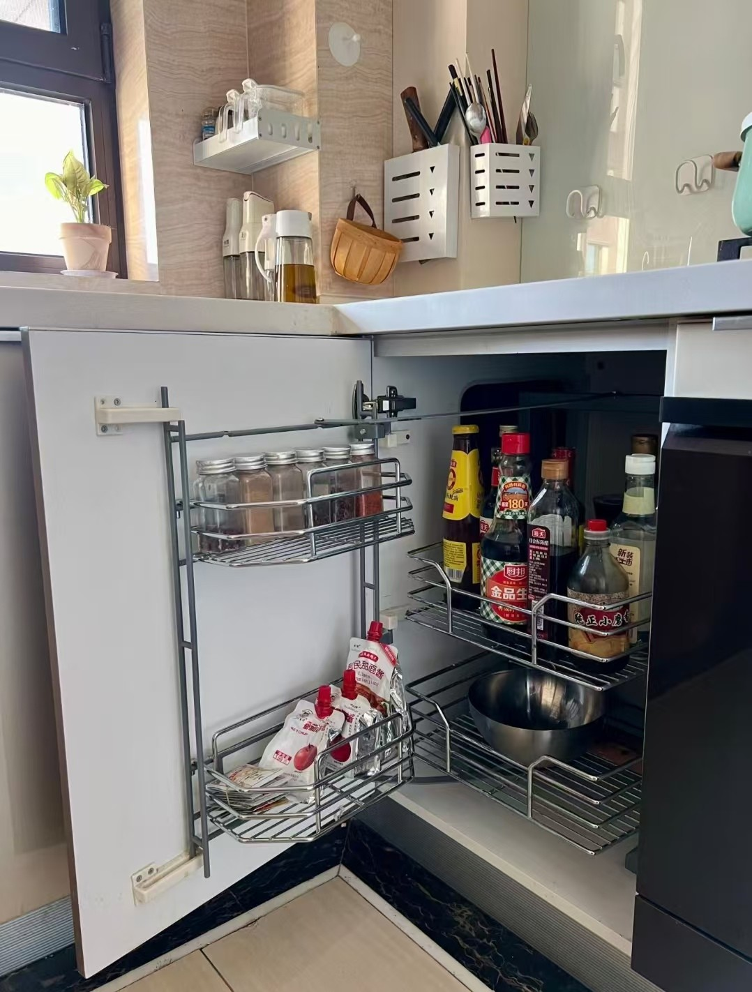 Ở tuổi 50, người phụ nữ này không cần dạy ai điều gì – chỉ cần mời về nhà chơi, ai cũng muốn về… "dọn dẹp" lại cuộc sống của mình!- Ảnh 12. Ở tuổi 50, người phụ nữ này không cần dạy ai điều gì – chỉ cần mời về nhà chơi, ai cũng muốn về… "dọn dẹp" lại cuộc sống của mình!- Ảnh 12.
