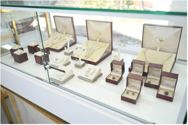 Hoàng Gia Pearl ra mắt trải nghiệm độc bản tại Nha Trang: Tự tay lặn biển, tìm ngọc, chế tác trang sức- Ảnh 3. Hoàng Gia Pearl ra mắt trải nghiệm độc bản tại Nha Trang: Tự tay lặn biển, tìm ngọc, chế tác trang sức- Ảnh 3.