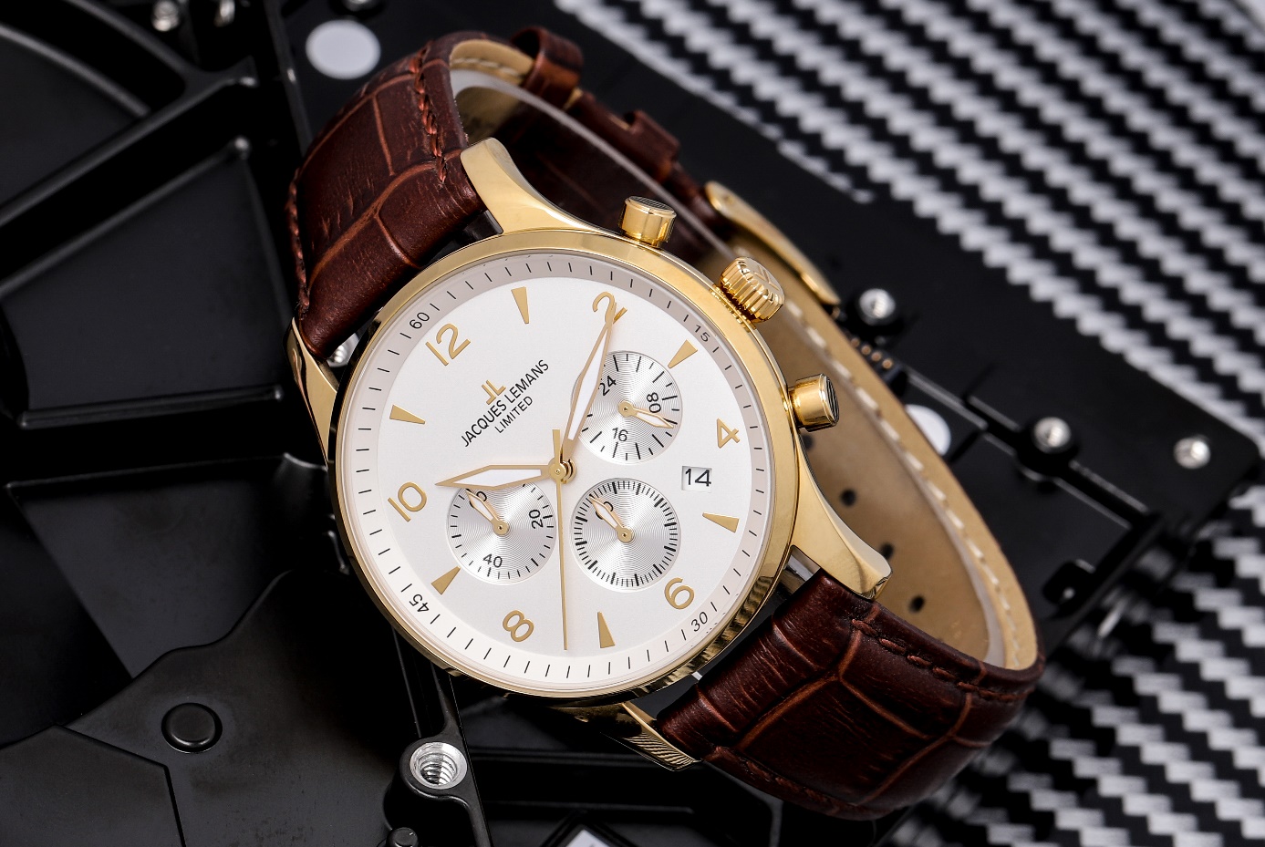 Khai trương Đăng Quang Watch Sơn La giảm giá lớn toàn quốc- Ảnh 2. Khai trương Đăng Quang Watch Sơn La giảm giá lớn toàn quốc- Ảnh 2.