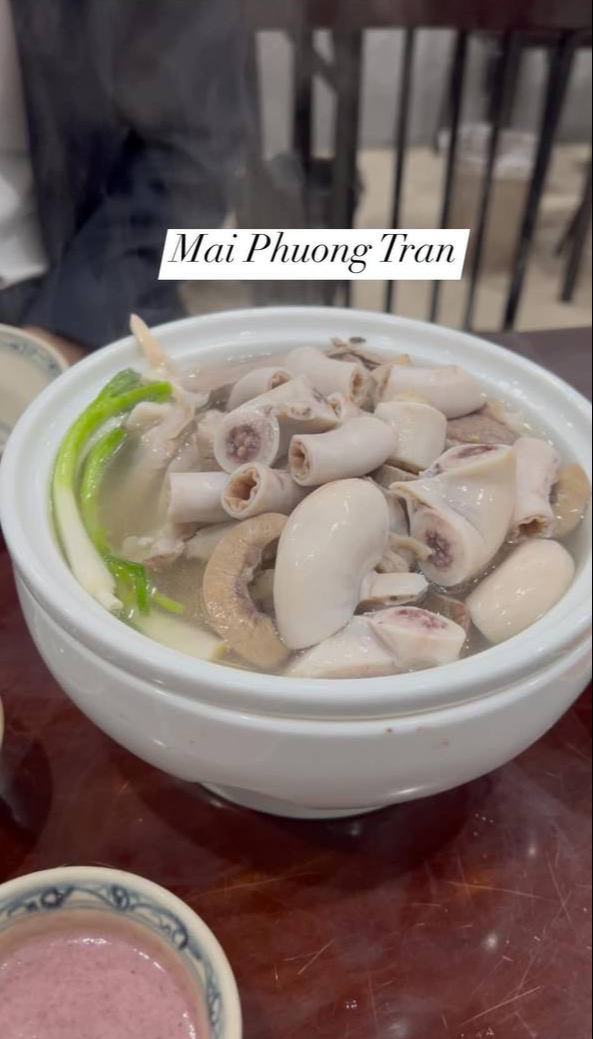 Dân sành ăn tiết lộ loạt quán lòng ngon không phải ai cũng biết ở Hà Nội, bất ngờ với nơi bán 500k/đĩa mà khách vẫn nườm nượp- Ảnh 7. Dân sành ăn tiết lộ loạt quán lòng ngon không phải ai cũng biết ở Hà Nội, bất ngờ với nơi bán 500k/đĩa mà khách vẫn nườm nượp- Ảnh 7.