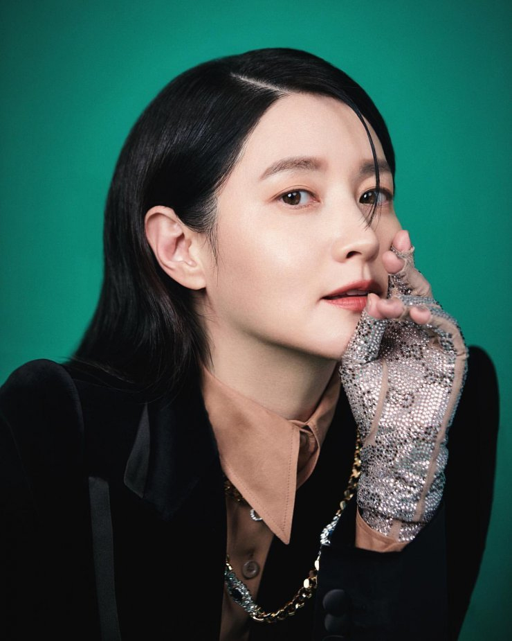 Lee Young Ae tuổi U60 tươi trẻ nhờ mỗi năm làm 1 việc để tăng sinh collagen, elastin- Ảnh 2. Lee Young Ae tuổi U60 tươi trẻ nhờ mỗi năm làm 1 việc để tăng sinh collagen, elastin- Ảnh 2.